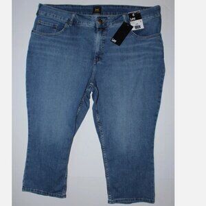 New Lee Plus Size Blue Denim Capri Jeans 22 W Front Zip Pants High Waist Mom NWT